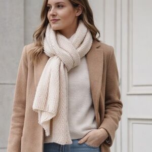 Banana Republic VTG ‘07 Ivory Cream Knit Sweater Scarf 100% Soft Wool